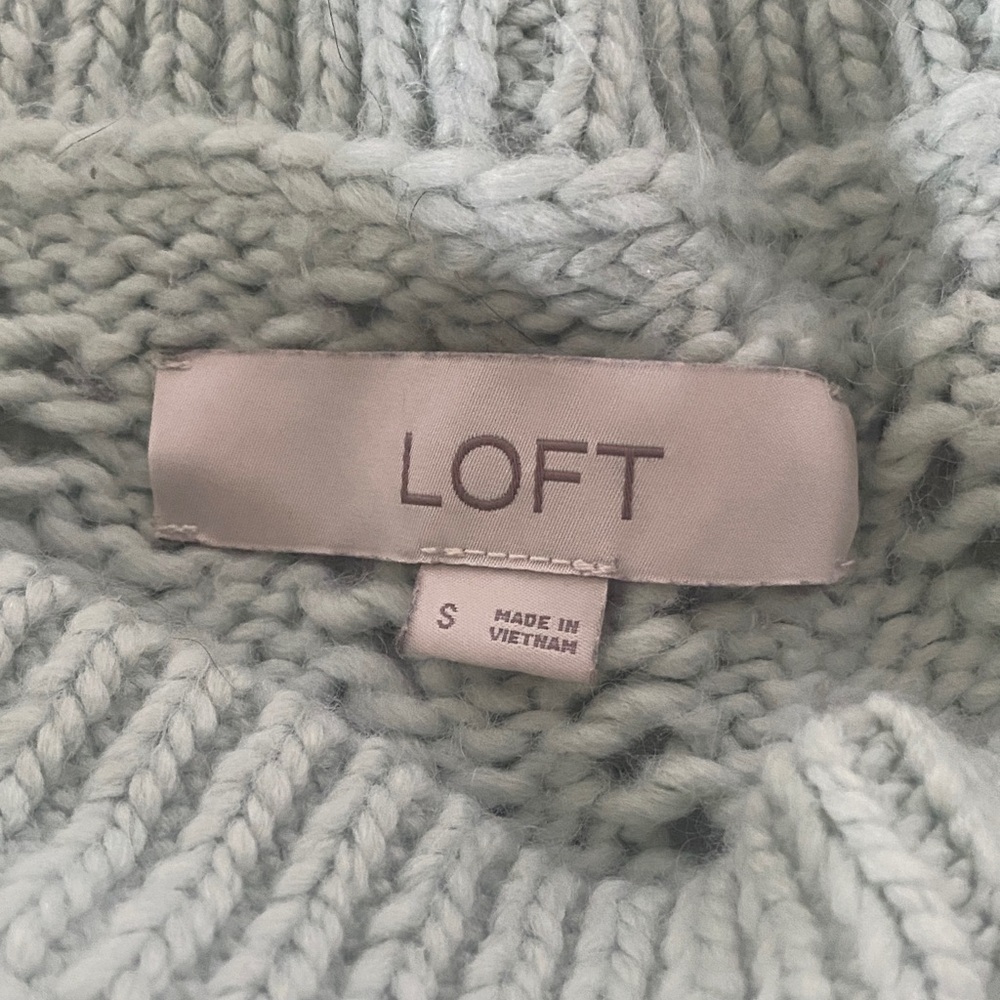 LOFT Mint Green Pointelle Sweater Open Knit Boat Neck Scallop Hem Small - Picture 8 of 11